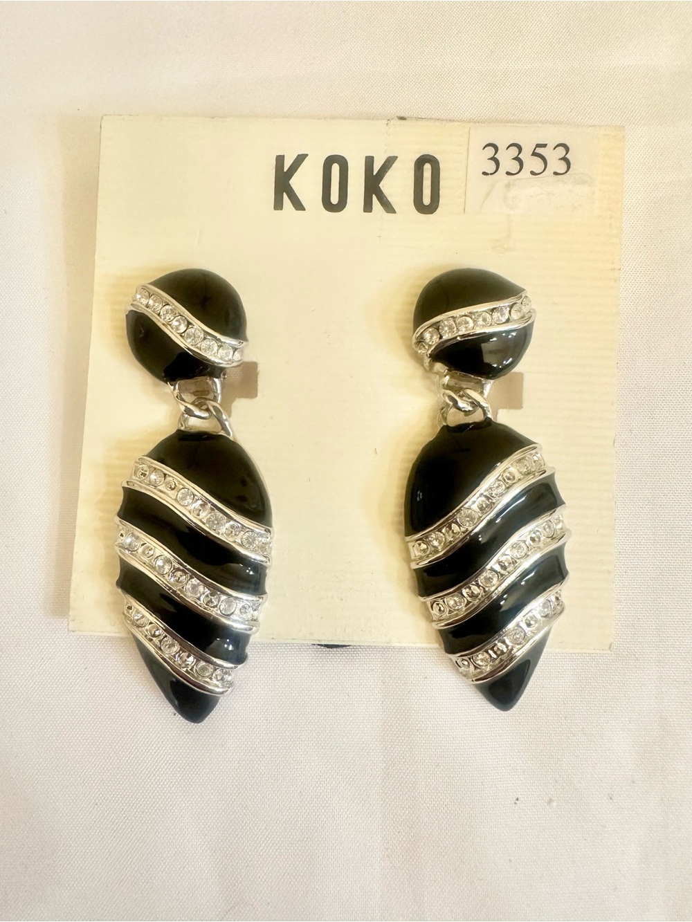 VTG Silver Tone Black and Silver Crystal Drop Earrings